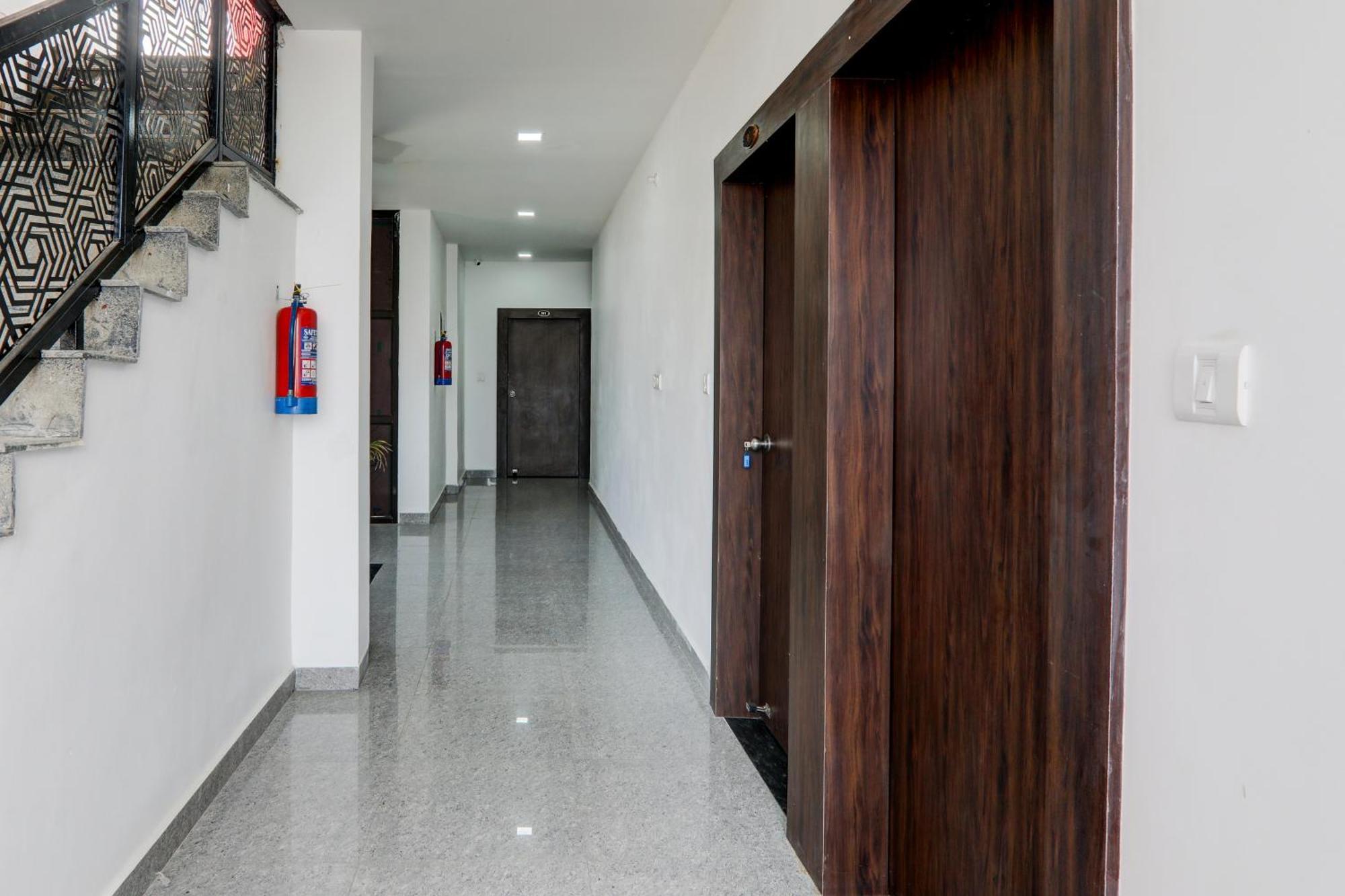 Super Hotel O Flagship Hotel Mk Palace Lucknow Exterior foto